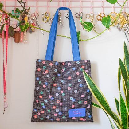 Totebag flores negro
