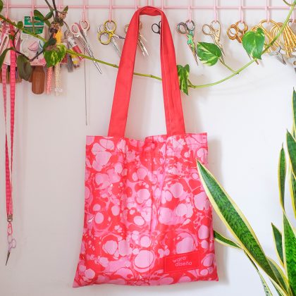 Totebag marmolado rojo-rosa